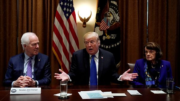 Etats-Unis : Trump pour interdire la vente d'armes aux moins de 21 ans Etats-Unis : Trump pour interdire la vente d'armes aux moins de 21 ans