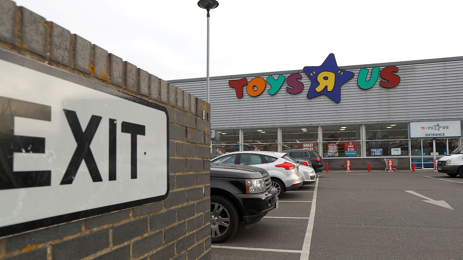 Toys r us non regge a l'e-commerce, dichiarata la bancarotta