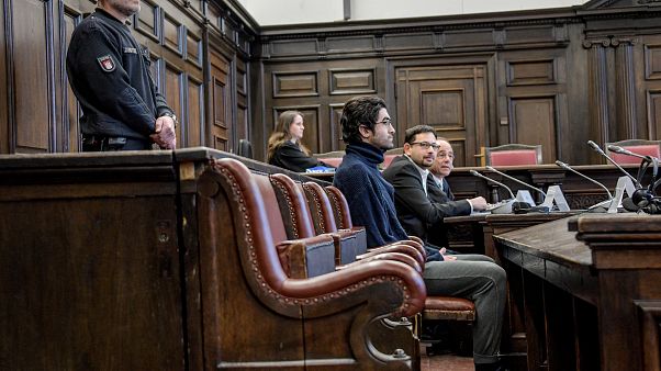 La prison à perpétuité pour l'assaillant de Hambourg La prison à perpétuité pour l'assaillant de Hambourg