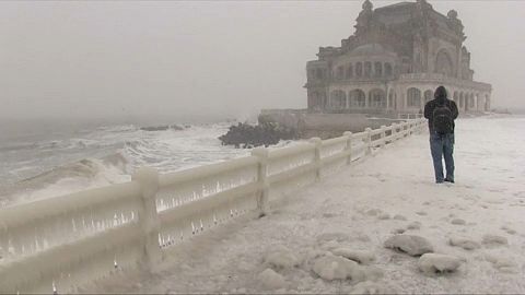 Asomarse al frío del Mar Negro 