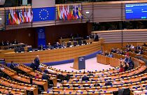 UE reforça pressão a Varsóvia