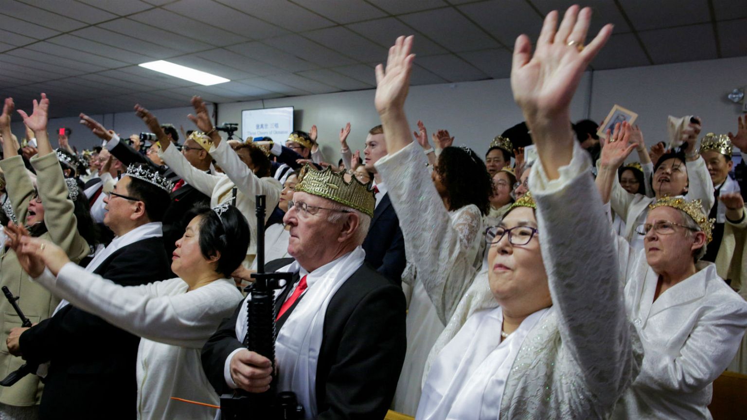 US church holds blessing ceremony for couples with AR-15 rifles