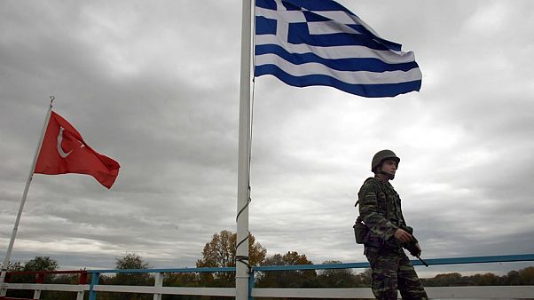 Προφυλακίστηκαν οι δύο Έλληνες στρατιωτικοί που συνελήφθησαν από Τούρκους στον Έβρο Προφυλακίστηκαν οι δύο Έλληνες στρατιωτικοί που συνελήφθησαν από Τούρκους στον Έβρο