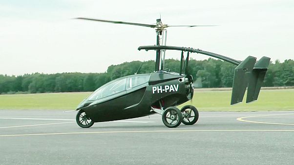 Flying car to feature at Swiss motor show