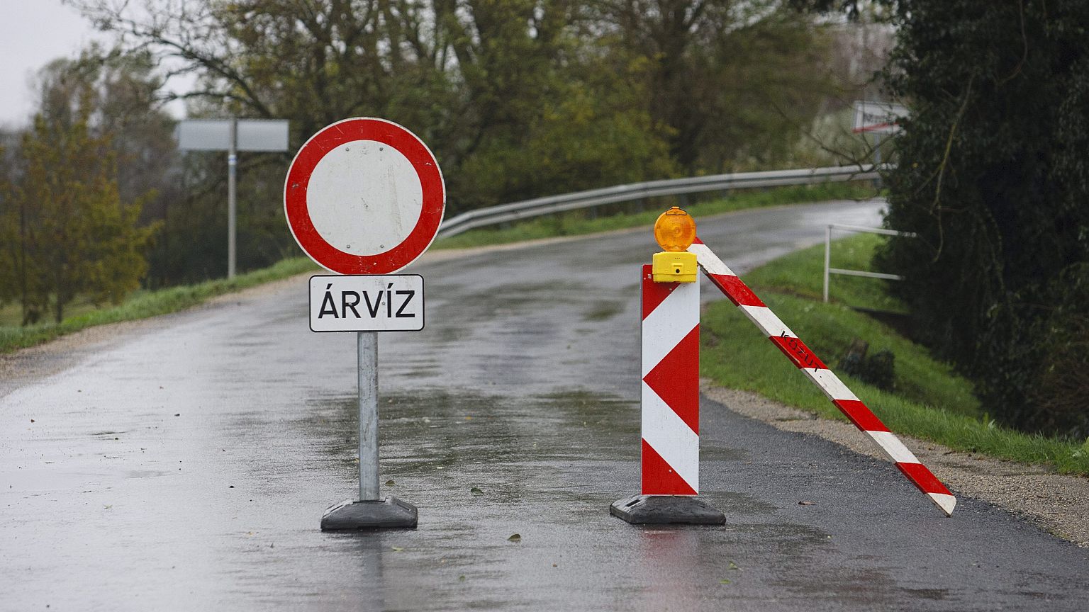 Csaknem kétszerannyi nagy áradás van mint 30 éve