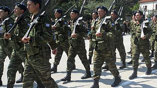 Türkiye tarafına geçen iki Yunan asker gözaltına alındı 
