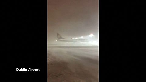 Dublin airport closed by snow