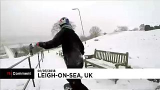 Madalyalı İngiliz olimpiyatçı ülkesinde yoğun kar yağışını değerlendirdi