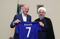 اینفانتینو: روحانی قول داده زنان ایرانی به زودی به ورزشگاه‌ها بروند