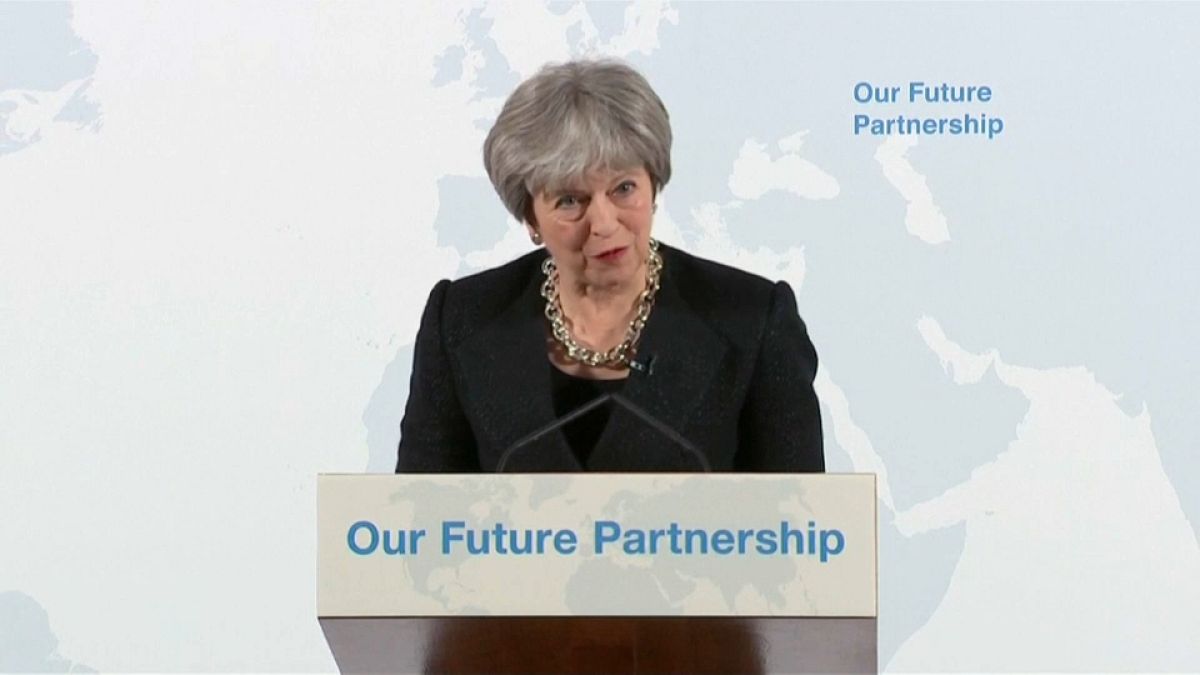 Theresa May reivindica unas relaciones justas comerciales y transparentes con la UE