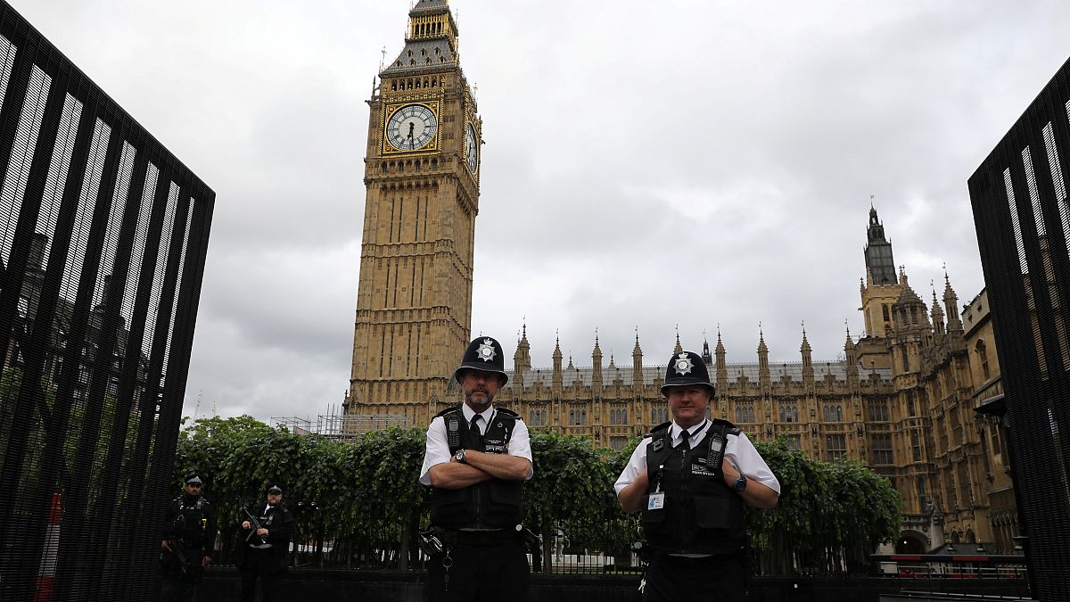 إدانة معلم سعى لتشكيل "جيش من الاطفال" لشن هجمات في لندن
