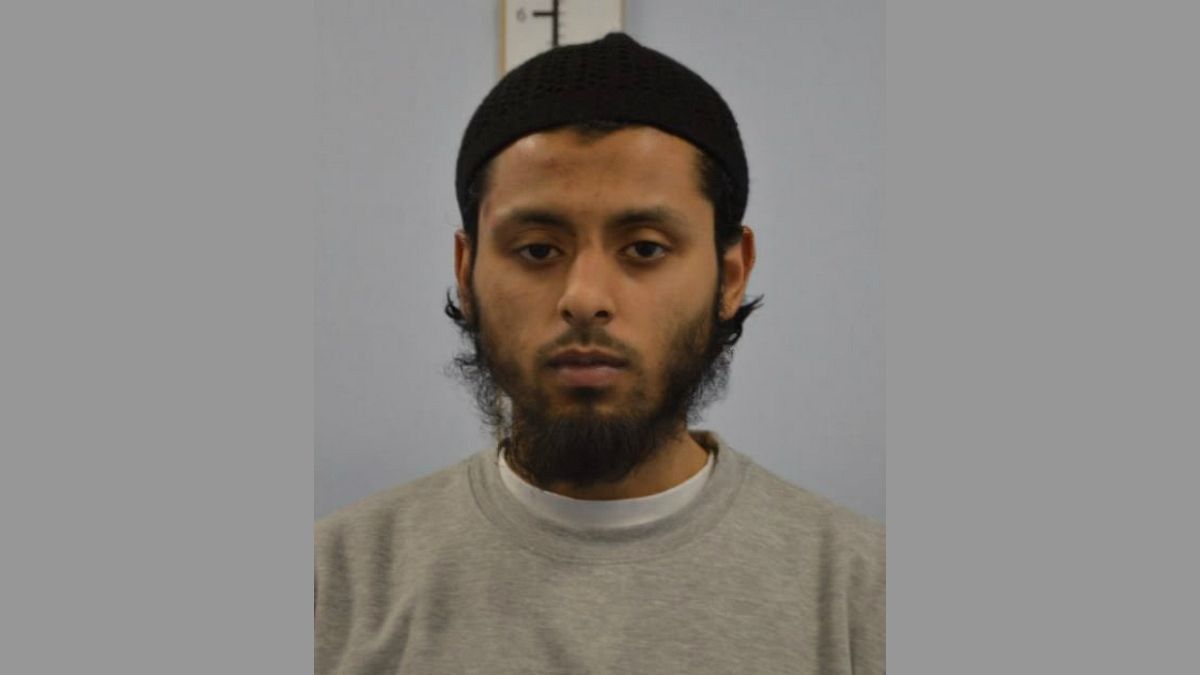عمر احمد حق، معلم بریتانیایی هوادار گروه داعش