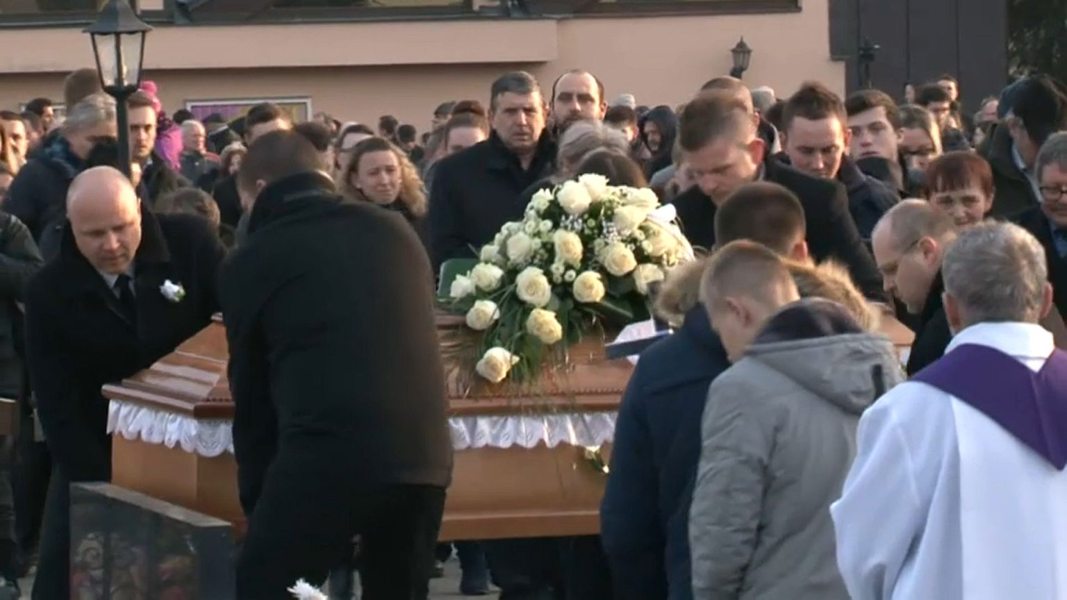 Slovakia mourns slain journalist