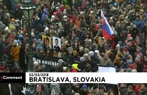 Slovacchia, in migliaia marciano a Bratislava per l'omicidio  Kuciak