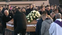 Cinayete kurban giden Slovak gazeteci Jan Kuciak  son yolculuğuna uğurlandı