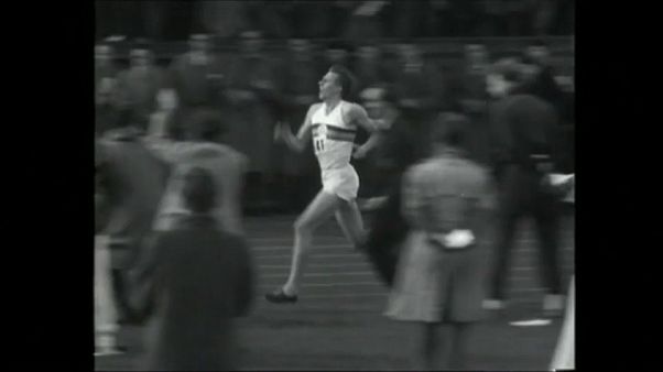 Addio a Roger Bannister, l'uomo più veloce sul miglio Addio a Roger Bannister, l'uomo più veloce sul miglio