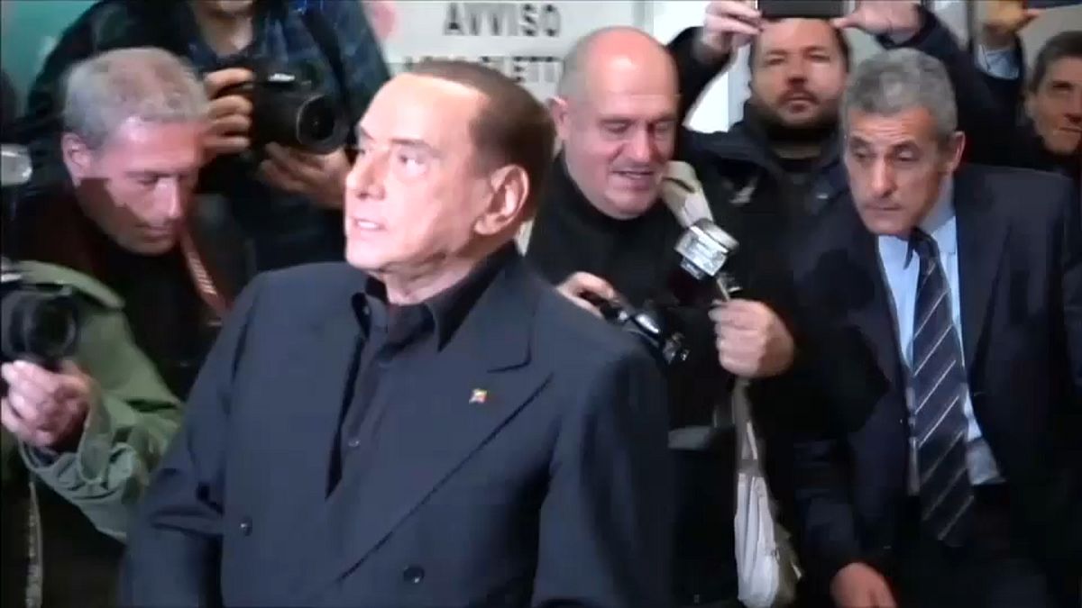 LIVEBLOG Wahlen in Italien: Berlusconi hatte Ärger, Hochrechnung um 23 Uhr