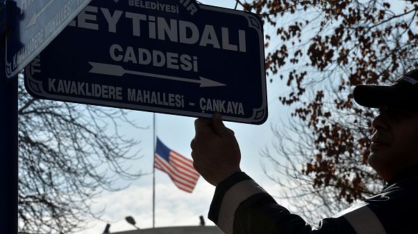 Türkei für Amerikaner nicht sicher? US-Botschaft in Ankara geschlossen Türkei für Amerikaner nicht sicher? US-Botschaft in Ankara geschlossen