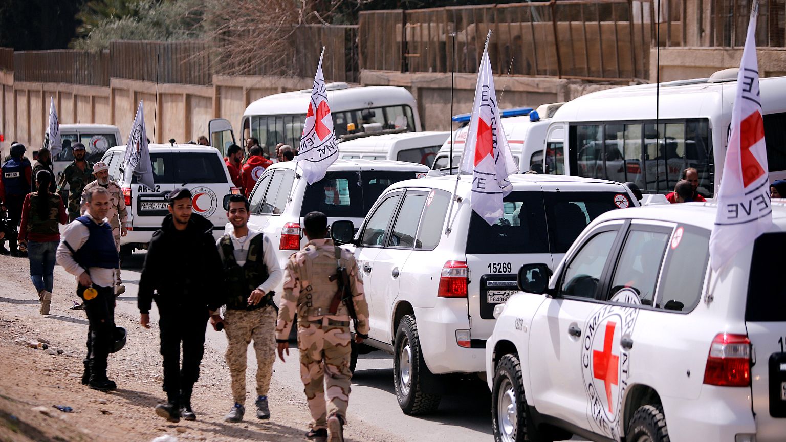 Siria: convoglio di aiuti umanitari entra nella Ghouta orientale