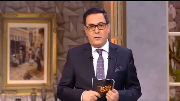 الصورة من حلقة برنامج "مصر النهاردة" التي تسببت في حبس المذيع خيري رمضان الصورة من حلقة برنامج "مصر النهاردة" التي تسببت في حبس المذيع خيري رمضان
