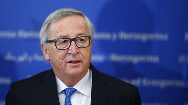 União Europeia promete guerra comercial contra EUA União Europeia promete guerra comercial contra EUA