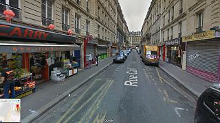 ملثمان يقطعان فروة رأس وذراع سيرلانكي في مطعم بباريس