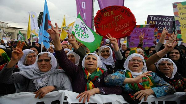 هشت مارس روز جهانی زن؛ نگاهی به پوسترها هشت مارس روز جهانی زن؛ نگاهی به پوسترها
