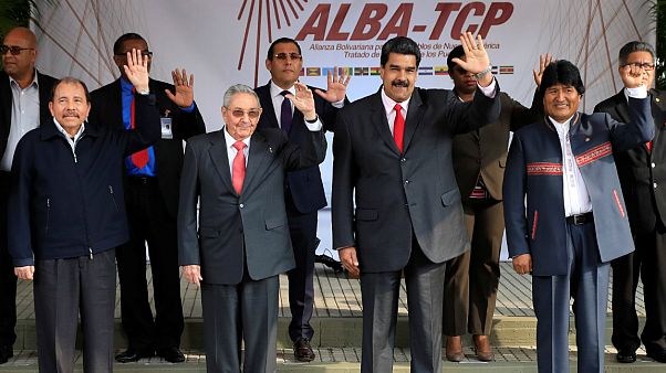 Nicolás Maduro: "ninguém cala a Venezuela" Nicolás Maduro: "ninguém cala a Venezuela"