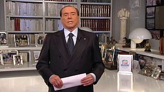 Berlusconi: "io leader di FI, regista del centro-destra e garante della compattezza della coalizione"