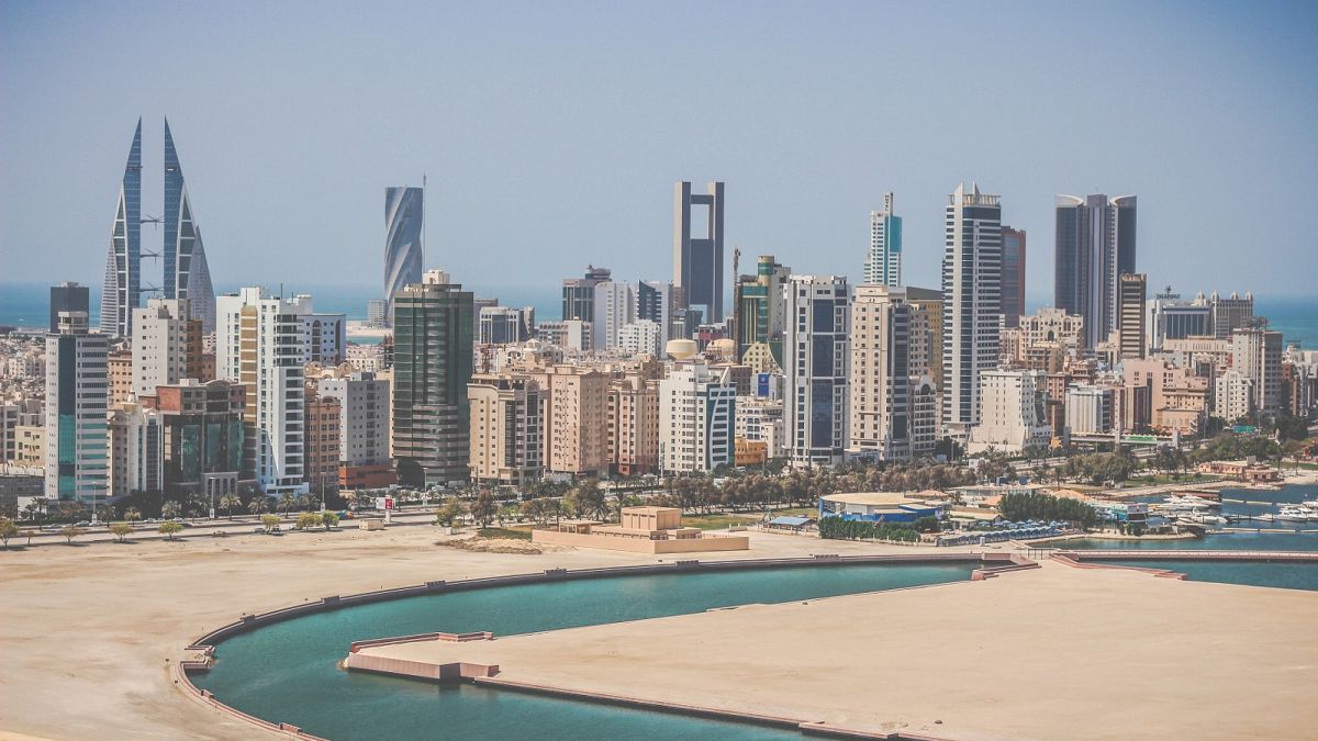 ملك البحرين للولايات المتحدة: حل أزمة قطر في الرياض 
