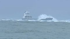 Cargueiro espanhol continua encalhado no Tejo