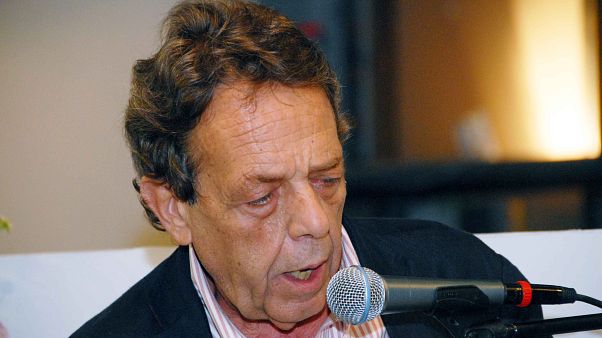 Πέθανε ο δημοσιογράφος Βασίλης Μουλόπουλος Πέθανε ο δημοσιογράφος Βασίλης Μουλόπουλος
