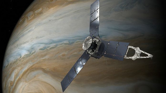 Sonda Juno revela novos dados do maior planeta do sistema solar