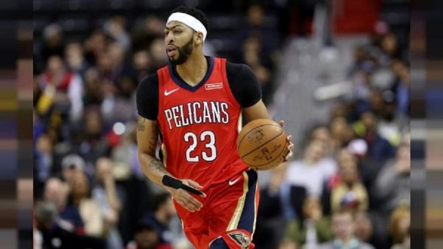 NBA: infortunio per Davis