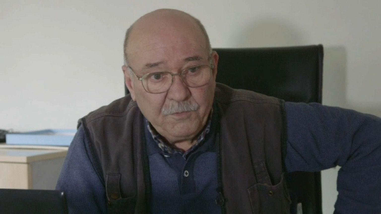 Aydın Engin: Halk soru sormaktan korkuyor