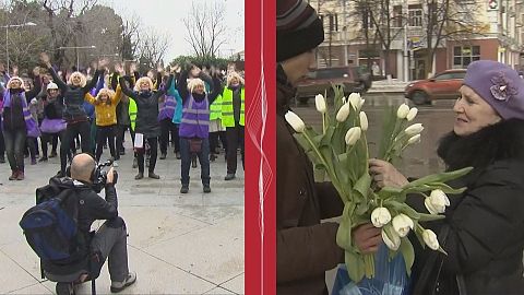 8 марта в России и в Испании