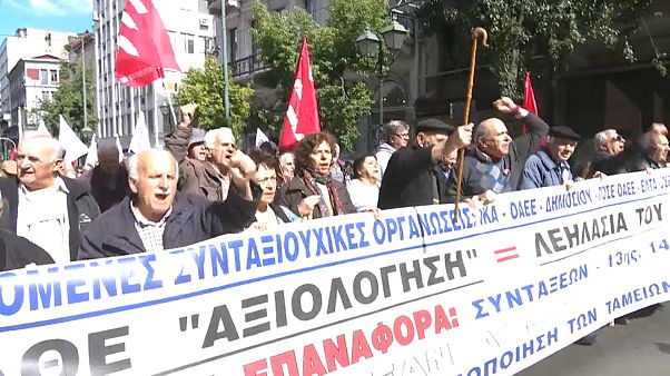 Греция: пенсионеры хотят жить достойно Греция: пенсионеры хотят жить достойно