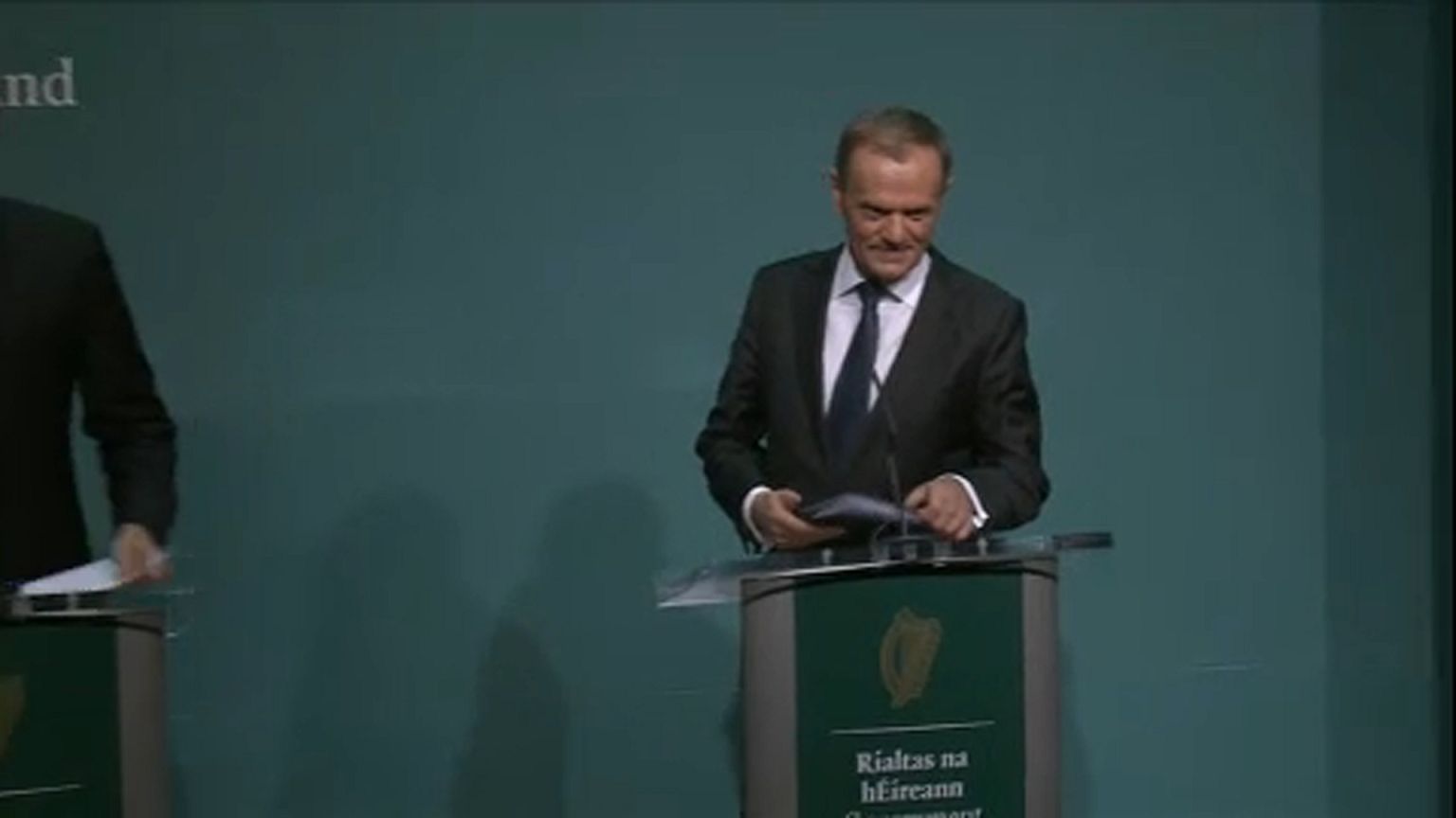 Tusk: 'Önce İrlanda sorunu çözülmeli'