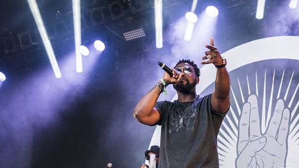 Federação belga de futebol defende rapper acusado de misoginia Federação belga de futebol defende rapper acusado de misoginia