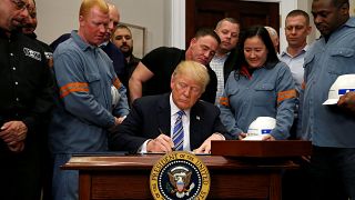 Donald Trump anuncia taxas sobre importação de aço e alumínio