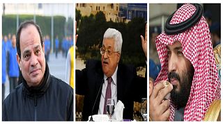 من اليمين، محمد بن سلمان ومحمود عباس وعبد الفتاح السيسي