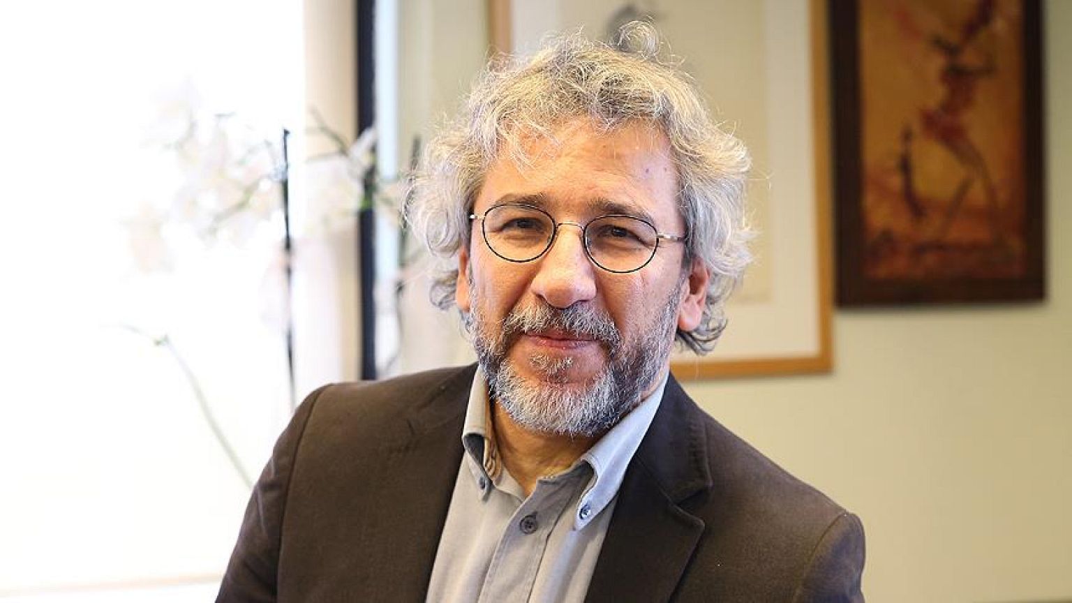 Yargıtay, MİT TIR'ları davasında verilen Can Dündar ve Erdem Gül kararını bozdu