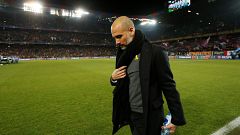 Laço "independentista" vale multa a Guardiola
