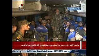 خروج ثلاثة عشر مسلحا من هيئة تحرير الشام  وعائلاتهم من الغوطة الشرقية