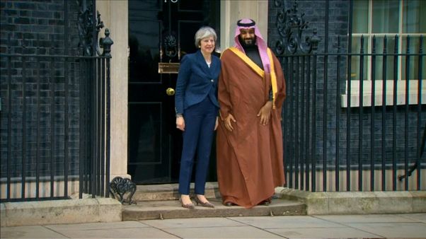 El Reino Unido y Arabia Saudí tras un acuerdo de armamento El Reino Unido y Arabia Saudí tras un acuerdo de armamento