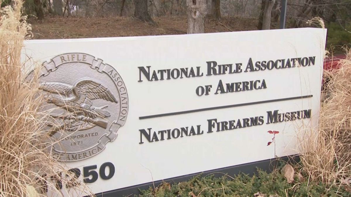 La NRA se enfrenta a Florida por la nueva ley de venta de armas