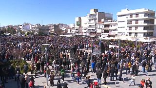 Greek protesters call on Turkey to release detained soldiers