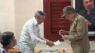 Raúl Castro vota en las elecciones