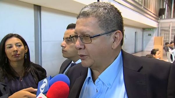 Scrutin historique pour la FARC, la droite arrive en tête en Colombie Scrutin historique pour la FARC, la droite arrive en tête en Colombie