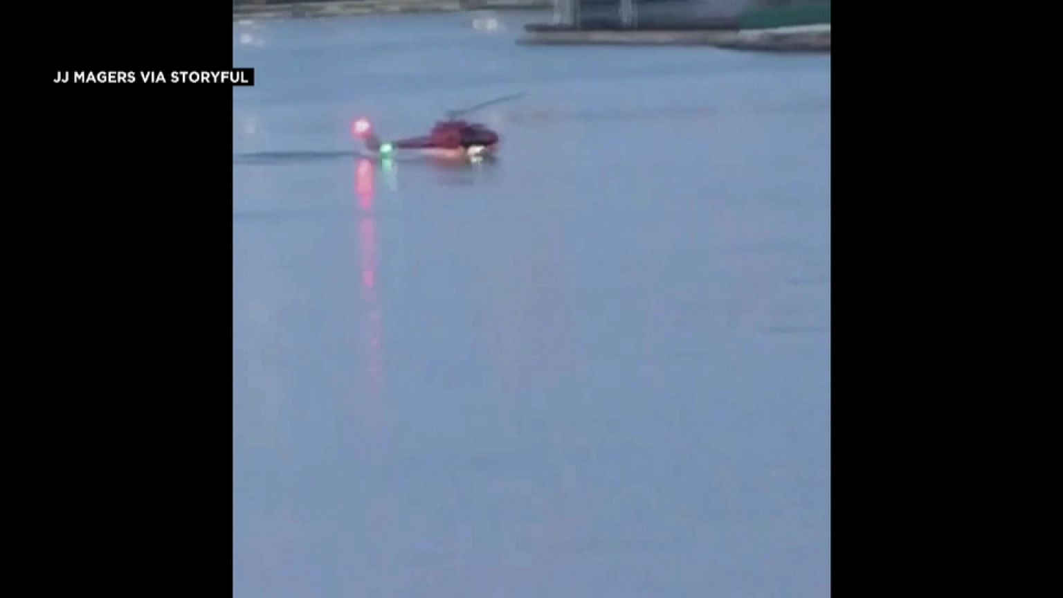 New York'ta helikopter nehre düştü: 5 ölü 